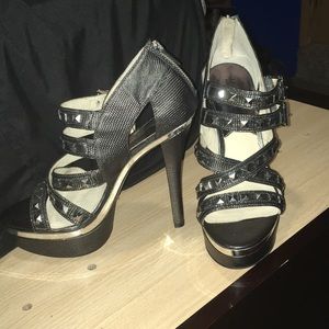 Michael by Michael Kors studded pumps